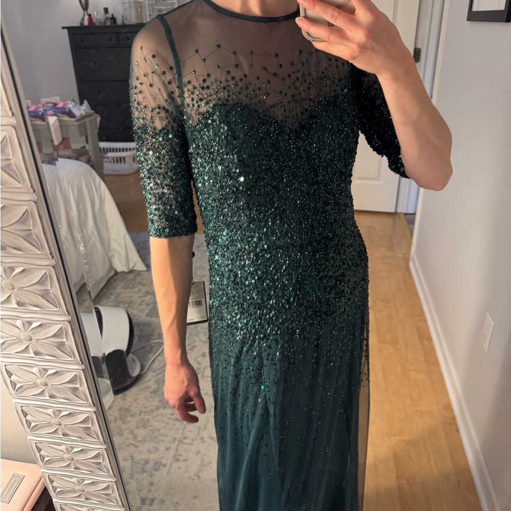 Adrianna Papell Emerald Green Sweetheart Gown with 3/4 Sleeves - Picture 5 of 7